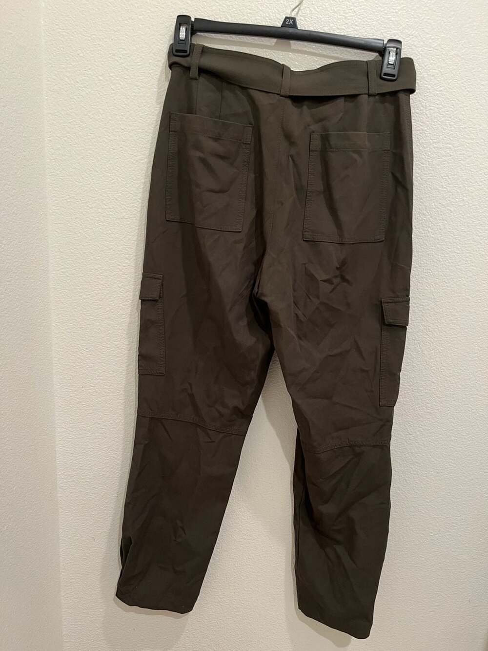 Banana Republic Slim Refined Stretch Cargo Pants - Picture 7 of 9
